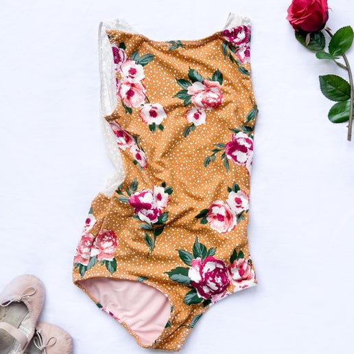 'rond de rose' v-vack leo with 'sheer white' colour