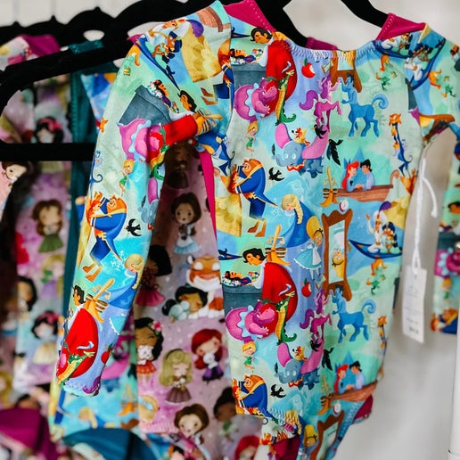 'once upon a' sleevy leo with 'fuchsia prep' colour