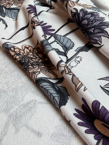 "Daisies & Dahlias" bamboo v-back leo, sleeveless